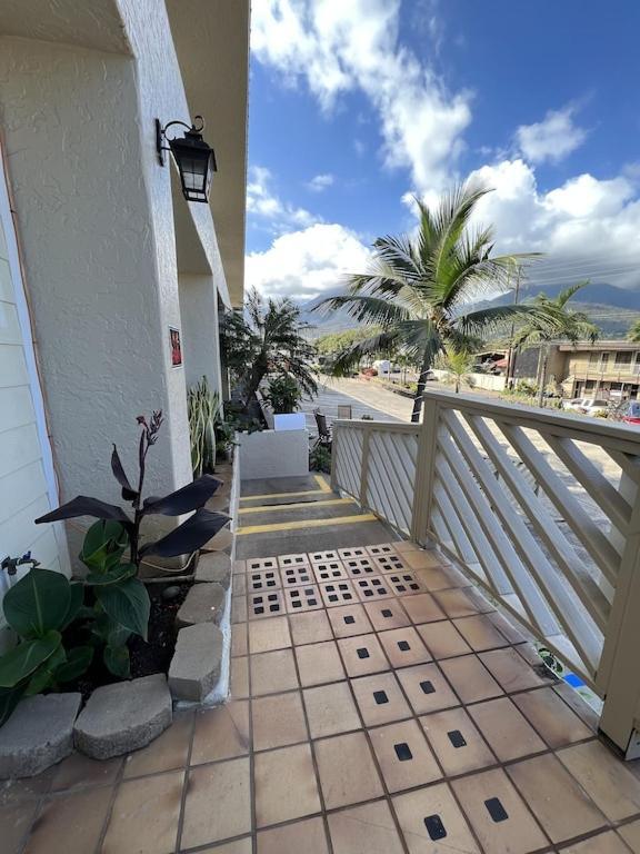 Unit 19 Maui Ohana Modern Wailuku