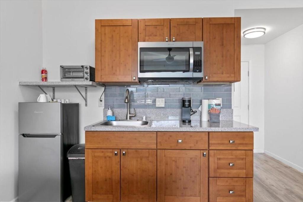 Unit 19 Maui Ohana Modern Apartment Wailuku